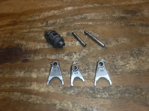 2003 Kx100 (A) Transmission Shift Fork Drum Rods Selector