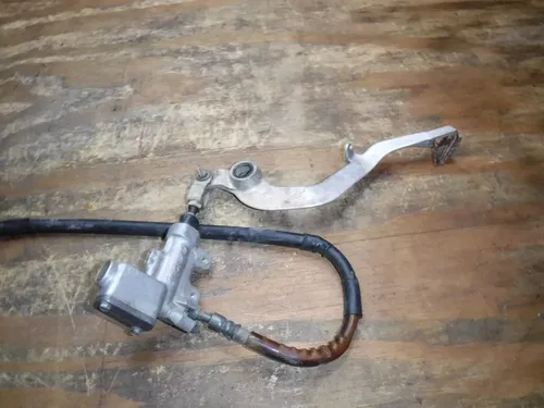 2004 Rm250 Rear Brake Assembly Master Cylinder 2004 2005