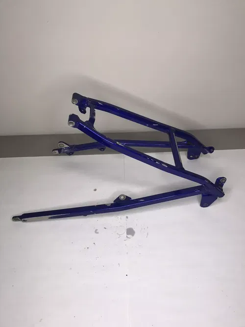 2003 Yamaha Yz250f Rear Subframe Frame Fitting Blue Seat Mount 2003