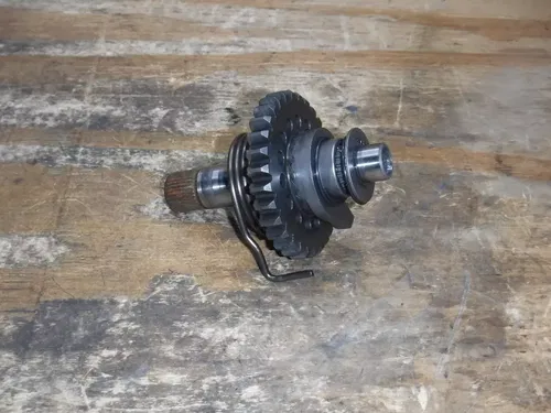 2001 Yz426 (B) Yamaha Kick Start Shaft Kicker Drive Gear Assembly