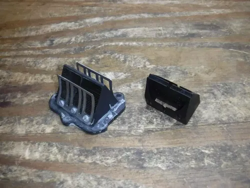 2003 KTM 200 Sx Intake Reed Cage Rubber Boot Carb Carburetor