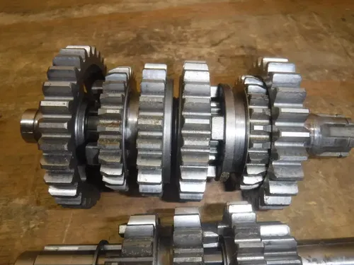 2001 KX125 Transmission PARTS Main Counter Shaft Gear Box 1999 2000 2002 KX 125