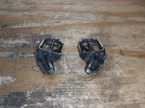 2011 Kx250f (B) Kawasaki  Foot Rests Pegs Frame Fittings Boot Pedal