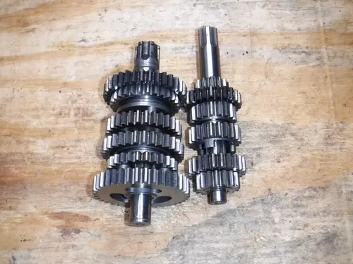 Kx60 Transmission Main Counter Shaft Gear Box 2001 *