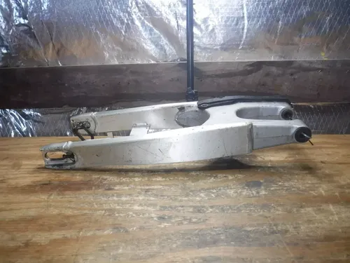 2002 Rm125 (A) Suzuki Swing Arm Swingarm Suspension Rear Arm
