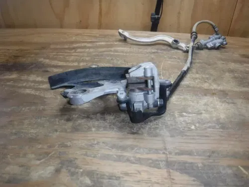 2015 Crf450r Rear Brake Assembly Hose Line Caliper Mastercylinder Pipe