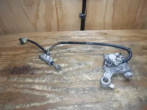 2001 Rm125 Rear Brake Assembly Caliper Pads Mastercylinder Line
