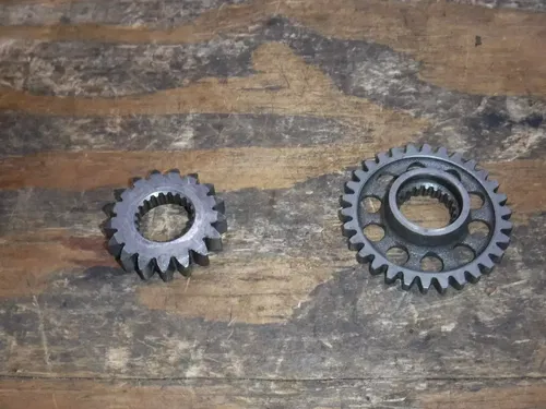 2001 Yz250f Crankshaft Primary Drive Gear Crank Shaft