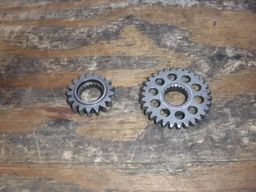 2001 Yz250f Crankshaft Primary Drive Gear Crank Shaft
