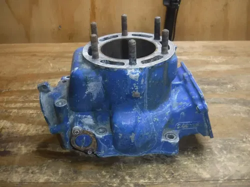 1986 Rm250 Top End Jug Cylinder Engine Motor Head 1985 1986 1987 1988 NEEDS WORK