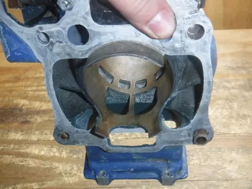1986 Rm250 Top End Jug Cylinder Engine Motor Head 1985 1986 1987 1988 NEEDS WORK