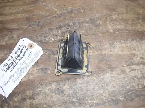 2000 Yz125 (M14) OEM Intake Reed Assembly Block
