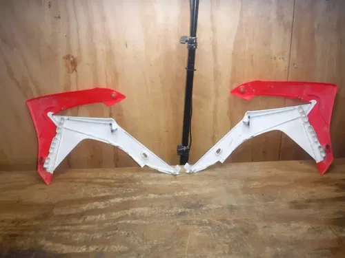 2015 Crf450r Tank Shrouds Original Graphics OEM Plastics Red Body