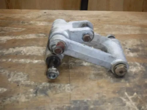 1997 Yz250 Rear Shock Linkage Dog Wish Bone Cushion Damper 1996 1997 Yz125 Yz250