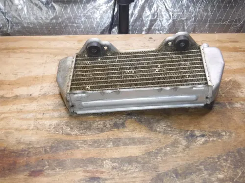 2001 Yz250f Left Side Rad Radiator Fins Honeycomb Coolant Water Pressure
