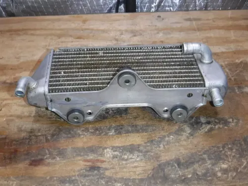 2001 Yz250f Left Side Rad Radiator Fins Honeycomb Coolant Water Pressure