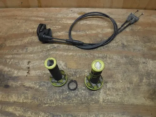 2013 RMZ450 A Grips Throttle Housing Tube Cables 2008 2009 2010 2011 2012 - 2017