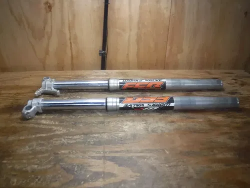2005 KTM 200 EXC Front Forks Suspension Upper Lower Legs