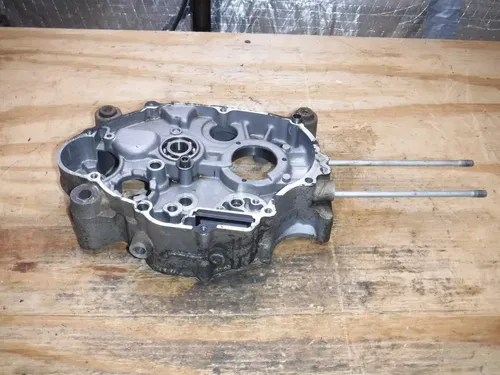 TTR90 Right Side Crankcase Crank Case Kicker Side 2004