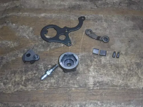2002 Cr125 (M2) Shift Linkage Shifter Pawl Gear Selector 2003 2004 2005 2006