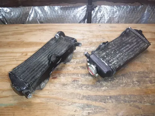 Yz250 Rad Radiators Left Right Side Cap Cooling System 1999