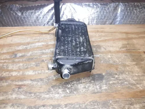 1996 Yz250 Yamaha Right Side Rad Radiator Fins Honeycomb Coolant Water Pressure