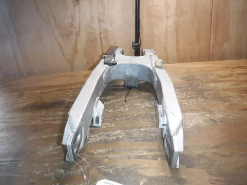 2001 Rm250 (A) Swing Arm Swingarm Suspension Rear Arm