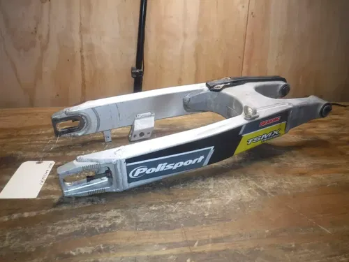 2001 Rm250 (A) Swing Arm Swingarm Suspension Rear Arm
