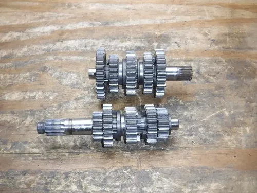 2010 Kx250f (B) Kawasaki Transmission Main Counter Shaft Gear Box