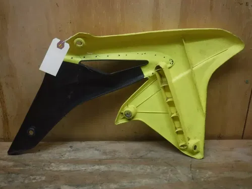 2010 RMZ250 Front Left Radiator Shroud Plastics 2011 2012 2013 2014 2015 2016 17