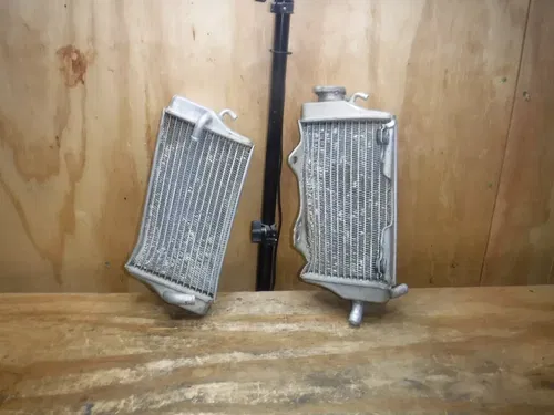 2001 Cr125 Radiators Rad Left Right Pressure Cap Comb Cooling