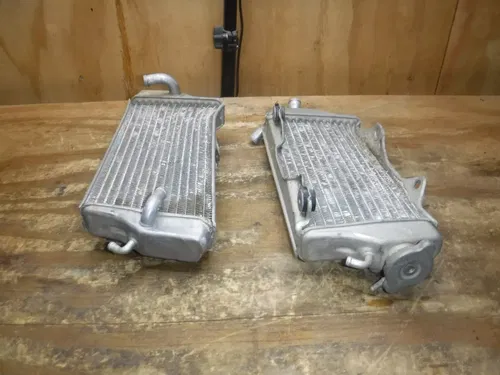 2001 Cr125 Radiators Rad Left Right Pressure Cap Comb Cooling