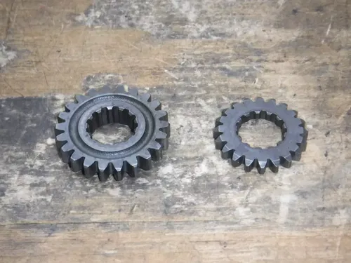 1989 Yz250 Yamaha Crankshaft Primary Drive Gear Crank Shaft