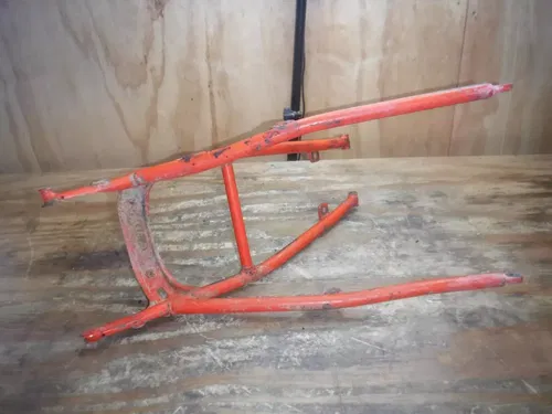1984 Cr 125 Subframe Sub Frame Tail Seat Air Box Body