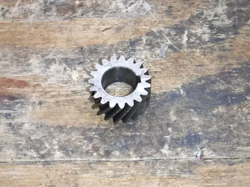 TTR125 Crankshaft Gear Primary Drive Gear 2001