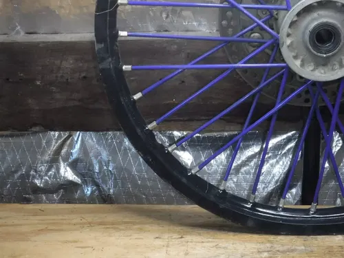 2004 Yamaha Yz250 Front Wheel Hub Spokes Rim Complete