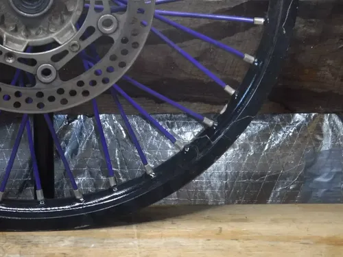 2004 Yamaha Yz250 Front Wheel Hub Spokes Rim Complete