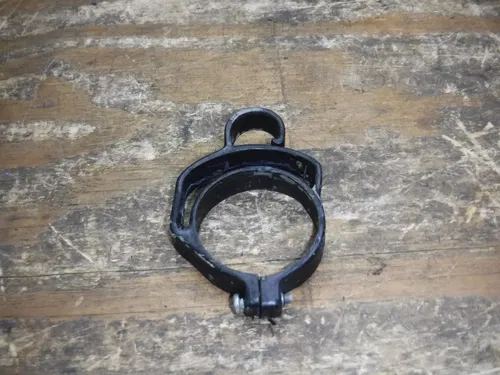 1997 Kx125 (A) Kawasaki Front Fork Guard Clamps Plastic Guides Brake Line