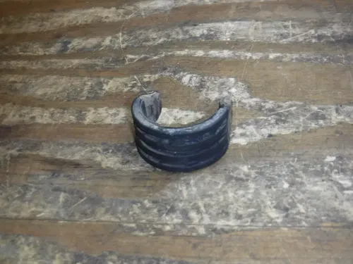 2000 Yz426F Gas Tank Damper Frame Fitting