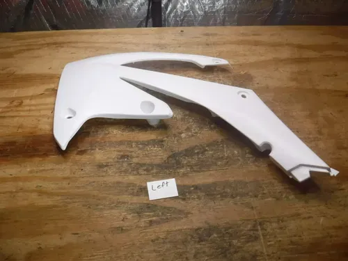 2010 CRF250R Left Front Shroud Gas Tank White Plastic