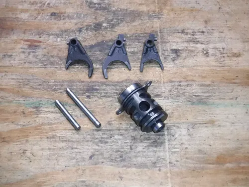 Kx125 Transmission Trans Forks Rod Drum Selector 1987