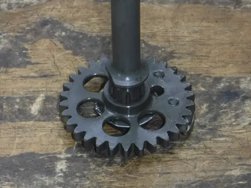 2005 Yz250f Balancer Shaft Weight Gearbox Gear Crank Case Gears 2001 2002-2005