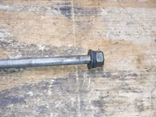 TTR225 Pivot Bolt Front Swing Arm Motor Bolt Nut 2001