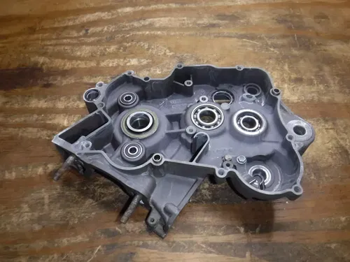 2003 KTM 200 Sx Right Side Crank Case Crankcase Bottom End Kicker Side