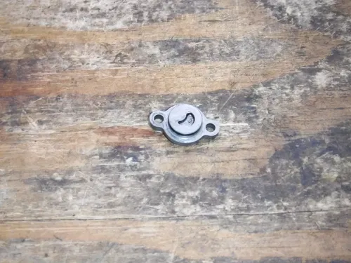 YZ250 Power Valve Number Two Cap Holder Protector Valve Cover 1999