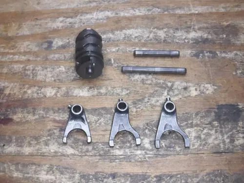2007 TTR125 Yamaha Transmission Shift Fork Drum Rods Selector