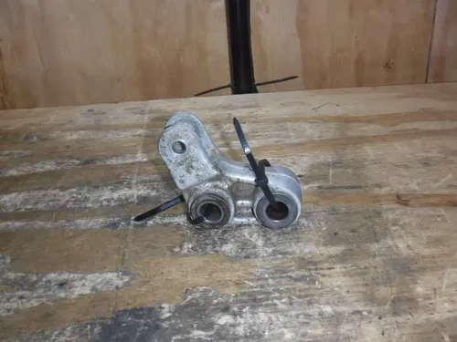 1996 Yz125 (B) Yamaha Rear Shock Linkage Dog Bone Cushion Damper