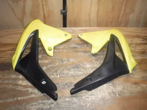 2009 RMZ450 Shroud Left And Right Side Tank Shroud Fuel Plastic