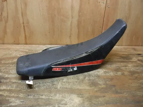 M5 1995 1996 Cr125 Cr250 Complete Seat Cover Base Pan Foam Saddle HONDA 95 96