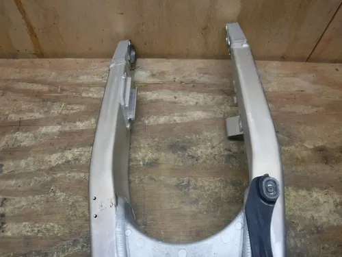 2022 CRF450R Swingarm Swing Arm Rear 2021 2023 2024 CRF250R CRF 250R 450R OEM